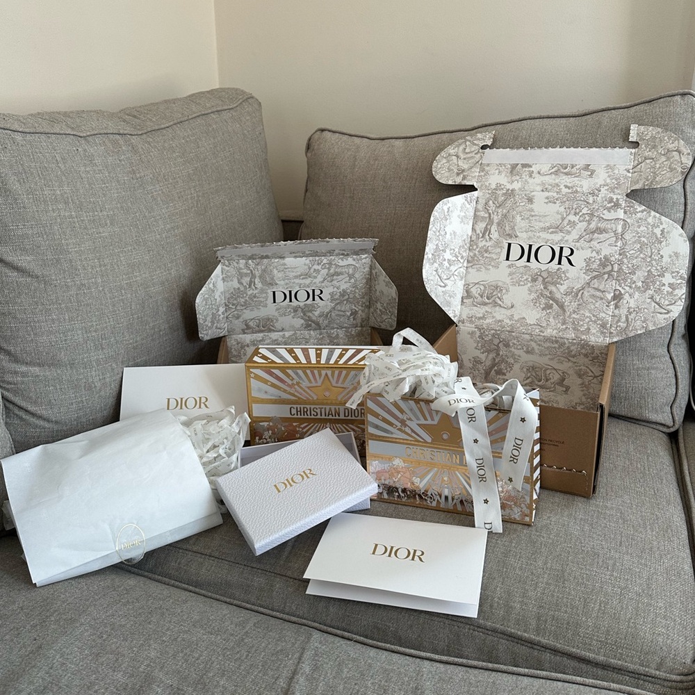 Dior 2025 Holiday Box Collection in White and Gold